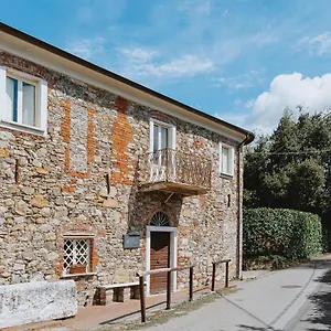 Alloggio per agriturismo Un Angelo Mia Tavola, Sarzana